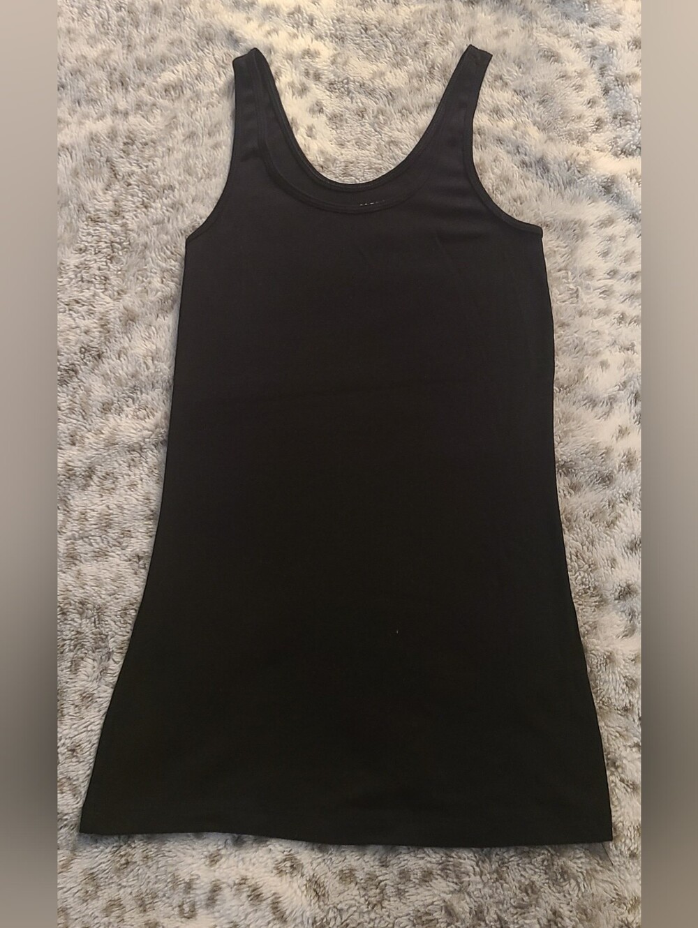 Old Navy Bundle Of 2 Black Tank Tops
